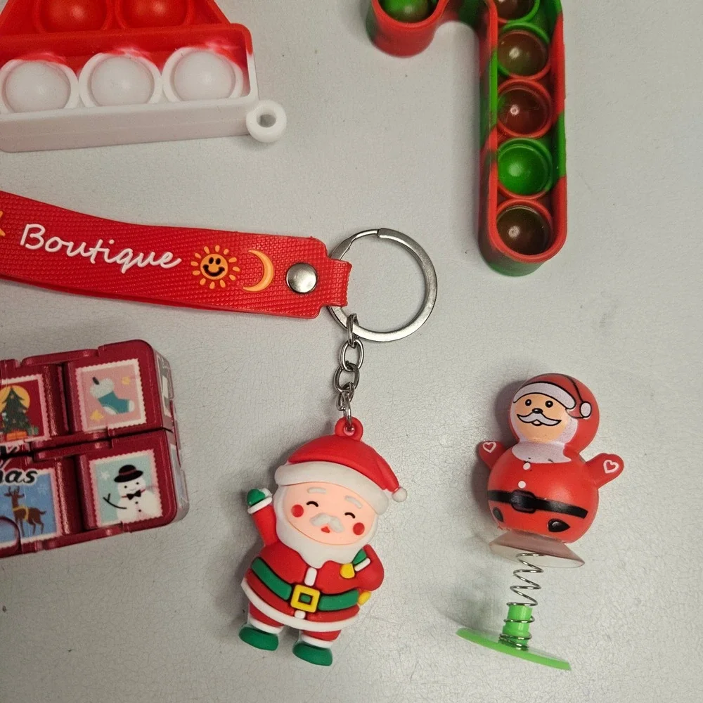 7pc Christmas Fidget Toy Set Santa Squishy Pop It‎ Infinity Cube Keychain Bundle